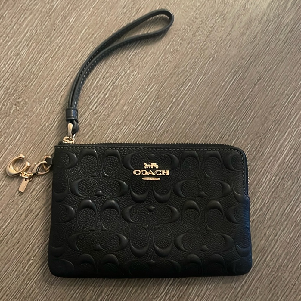 Cute wristlet
